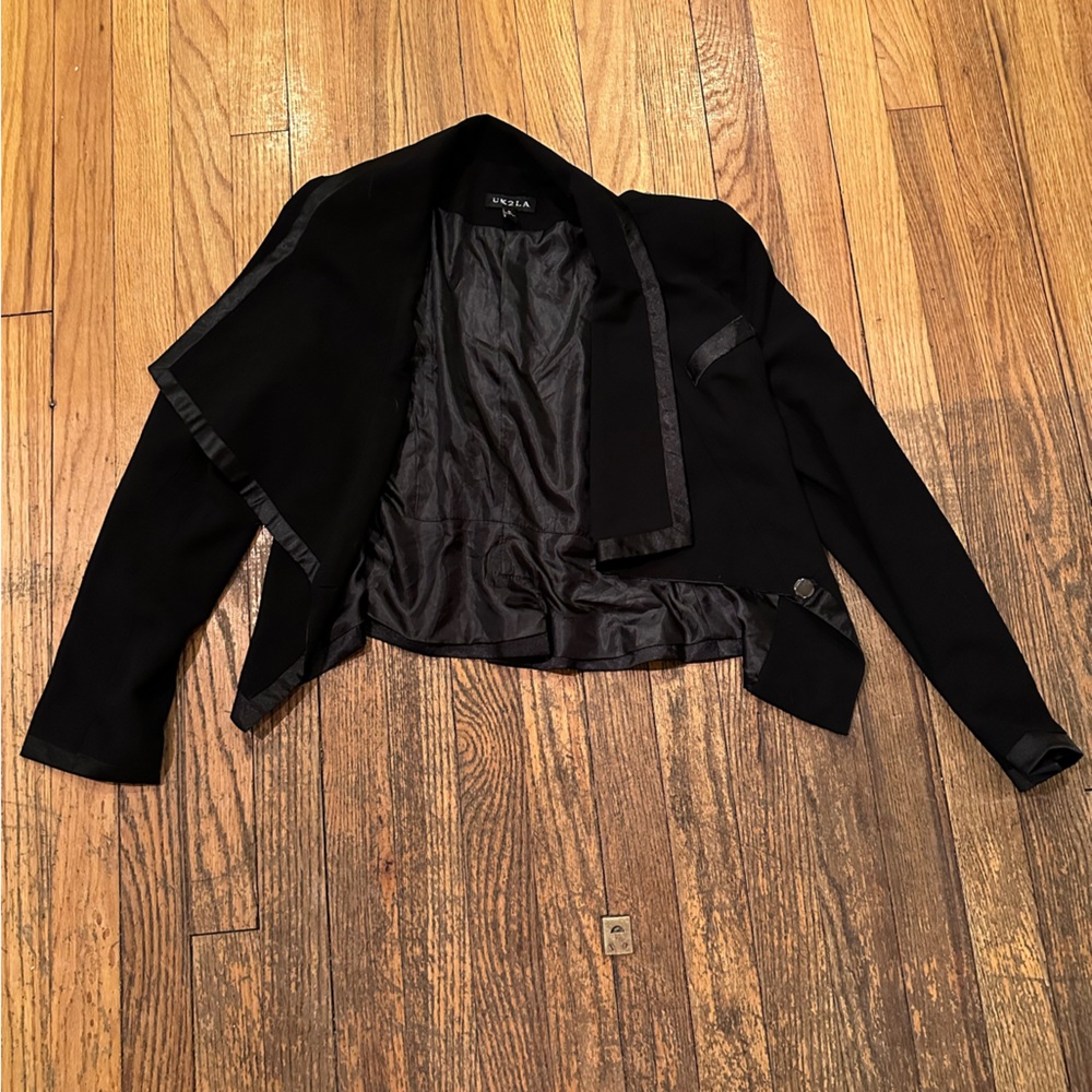 UK2LA Black suit Jacket